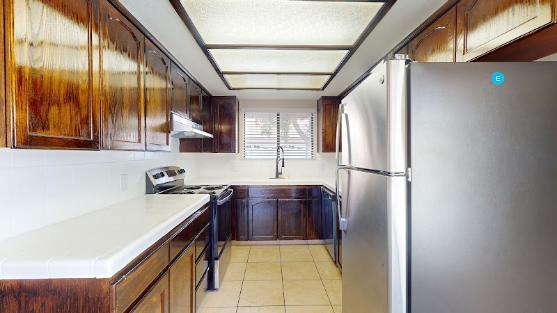 Remington Arms Apartments - Hanford, CA