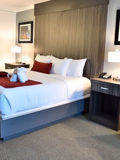 Sequoia Inn - Hanford, CA