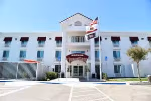 Sequoia Inn - Hanford, CA