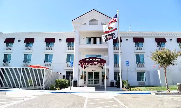 Sequoia Inn - Hanford, CA