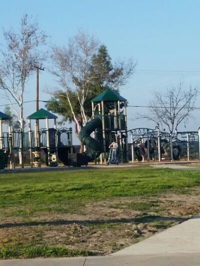 Sherwood Park - Hanford, CA