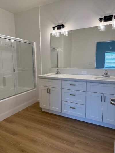 The Village at Hanford Square - Hanford, CA