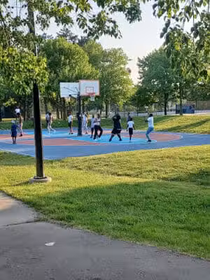 Salter Memorial Park - Harper Woods,