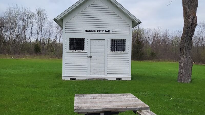 Schoolhouse Park - Harris, MN