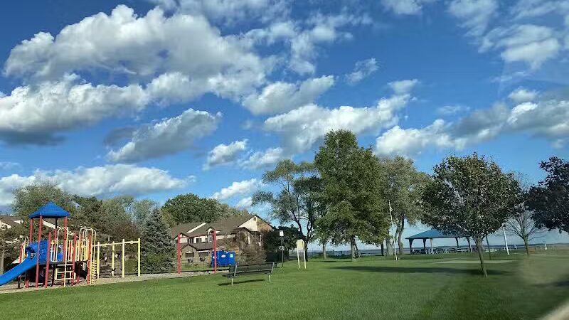 Harrison Township Waterfront Park - Harrison Township,