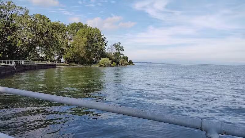 Harrison Township Waterfront Park - Harrison Township,