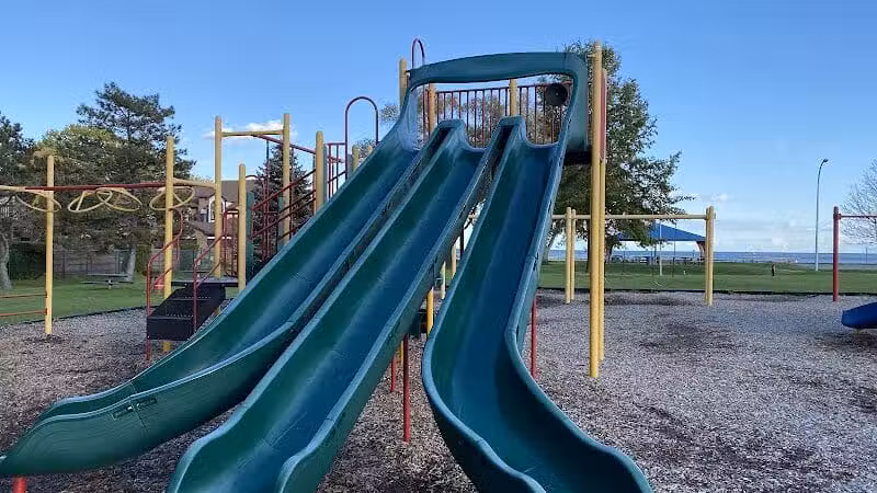 Harrison Township Waterfront Park - Harrison Township,