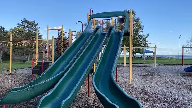 Harrison Township Waterfront Park - Harrison Township,