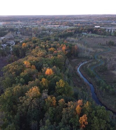 Settlers Park Trailhead (Southwest) - Hartland, MI