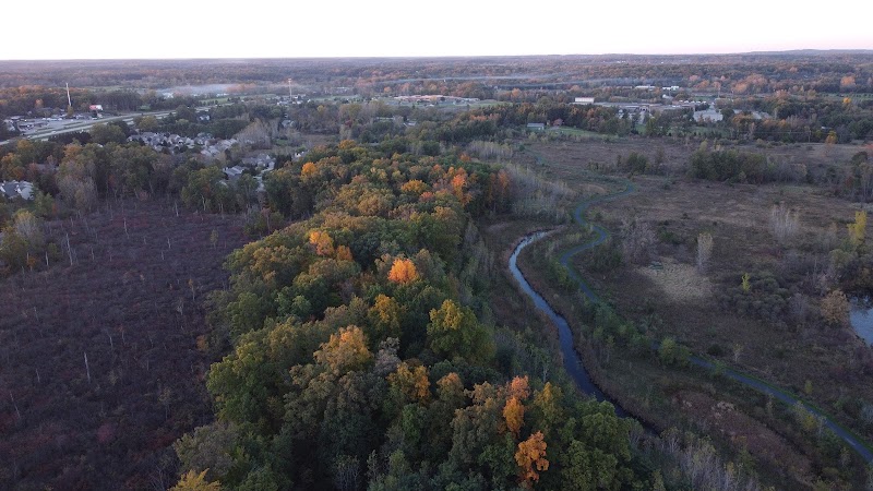 Settlers Park Trailhead (Southwest) - Hartland, MI