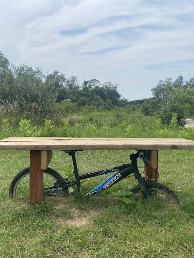 Settlers Park Trailhead (Southwest) - Hartland, MI