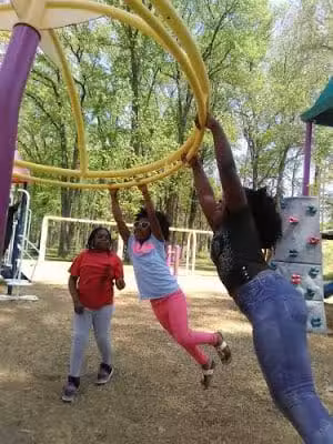 Oxon Run Neighborhood Park - Hillcrest Heights, MD