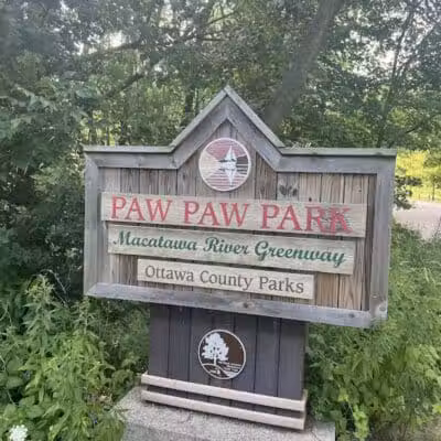 Paw Paw Park (West) - Holland,
