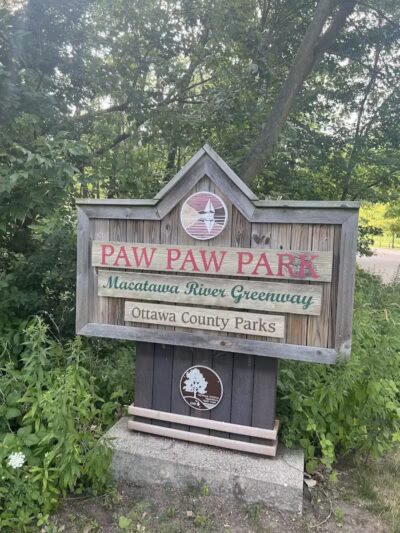 Paw Paw Park (West) - Holland,