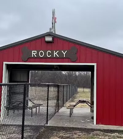 Dogwood Park - Holton,