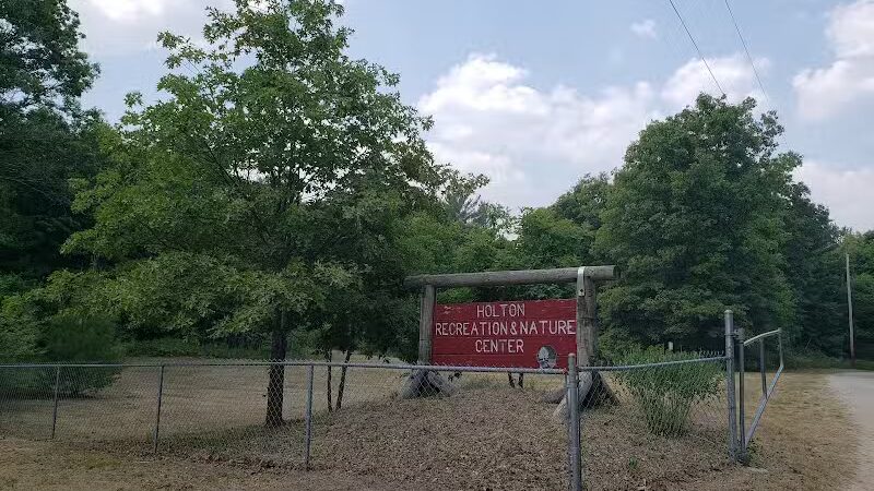 Holton Township Park - Holton,