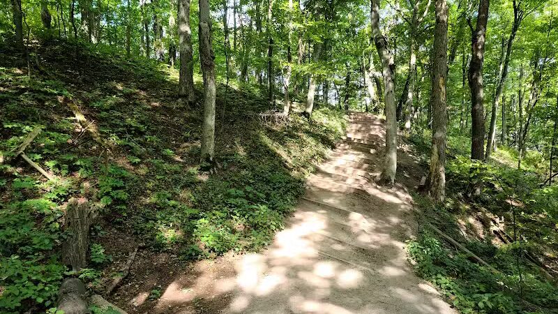 Empire Bluff Trail - Honor,