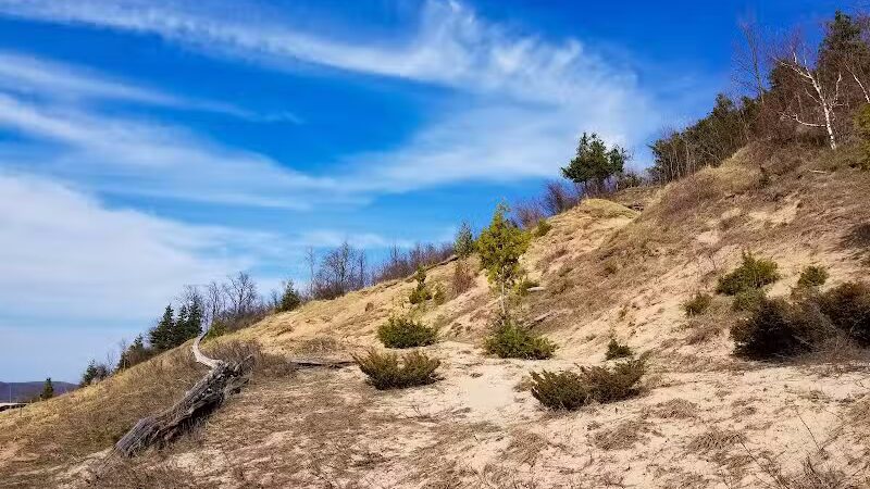 Empire Bluff Trail - Honor,