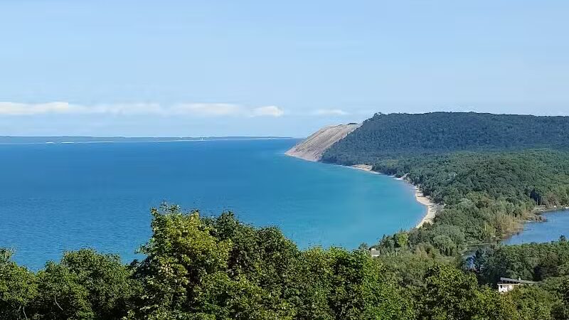 Empire Bluff Trail - Honor,