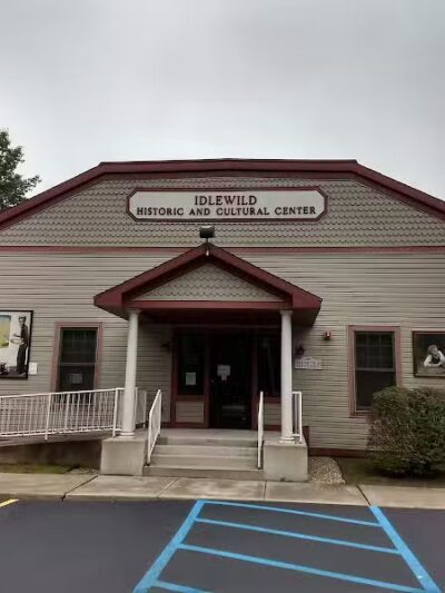 Idlewild Beach - Idlewild,