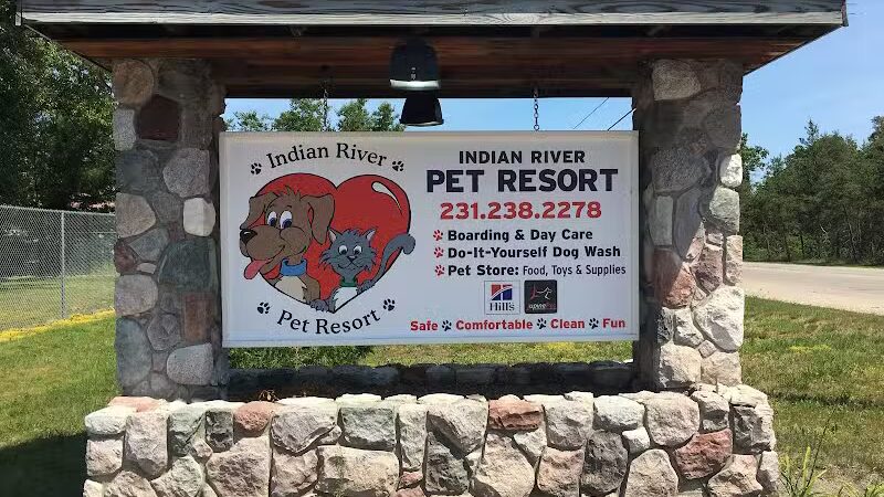 Indian River Pet Resort - Indian River, MI