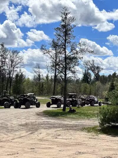 Best Bear Lodge & Campground - Irons,