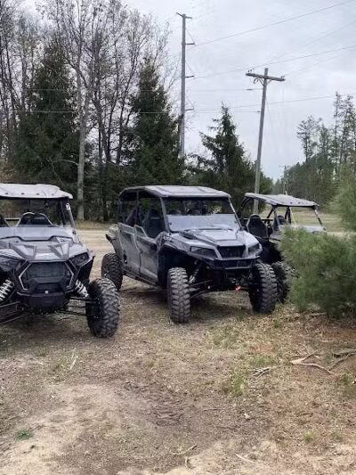 Best Bear Lodge & Campground - Irons,