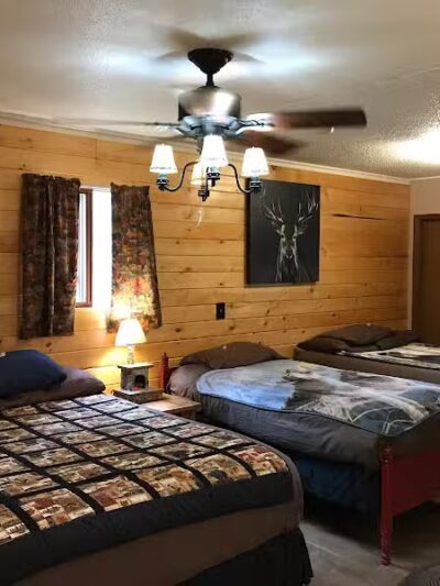 Best Bear Lodge & Campground - Irons,