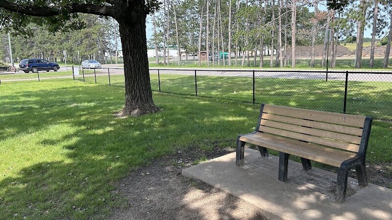 Isanti Dog Park - Isanti, MN
