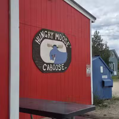 Hungry Moose Caboose - Jefferson, CO