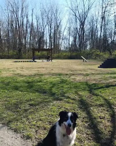 Highland Dog Park (Members Only) - Jeffersonville, IN