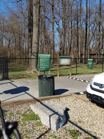 Highland Dog Park (Members Only) - Jeffersonville, IN