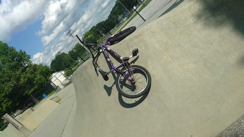 Griswold Park & Rec: Jewett City Skate Park - Jewett City, CT