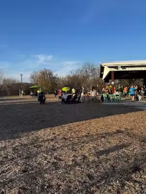 Off Leash Social - Eat. Drink. Pet Dogs - Johnson City, TN