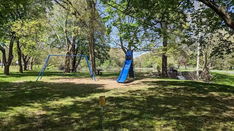 Comstock Waterfalls - Kalamazoo,