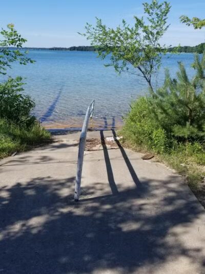 Canoe / kayak launch and trails - Kewadin,