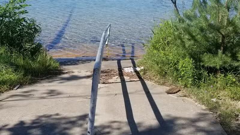 Canoe / kayak launch and trails - Kewadin,