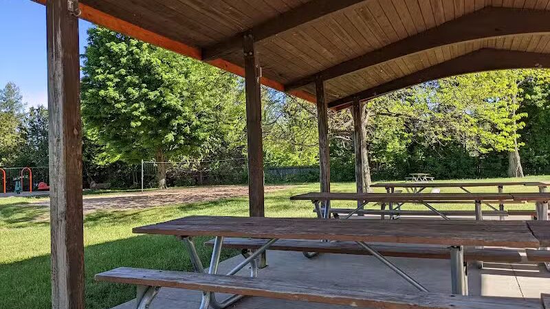 William Good Day Park - Kewadin,