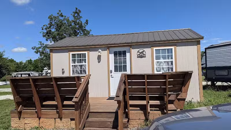 Powell's Creekside Haven - Kingsville, MO