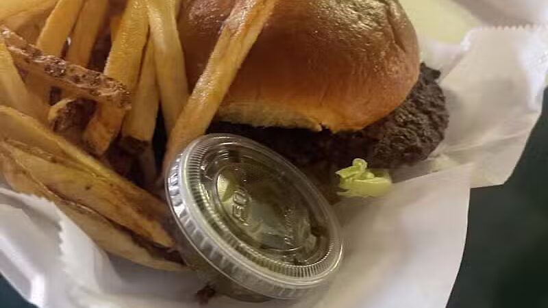 La Salle Bar - La Salle,