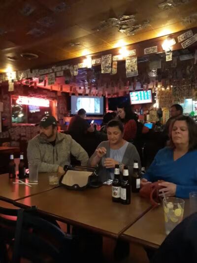 La Salle Bar - La Salle,