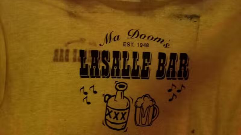 La Salle Bar - La Salle,