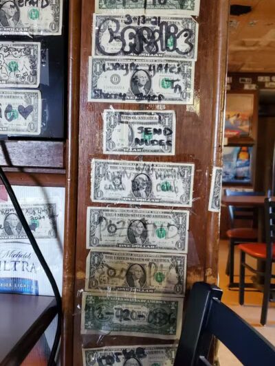 La Salle Bar - La Salle,