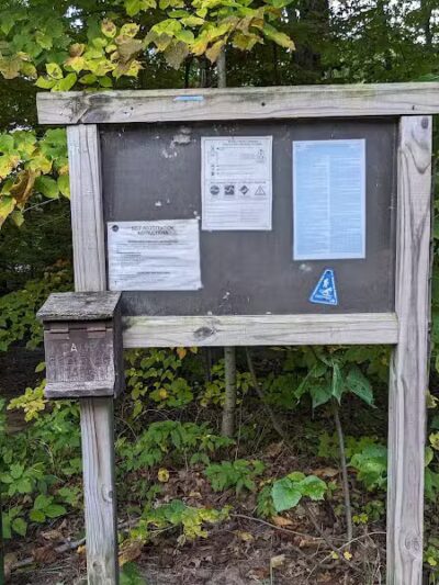 Lake Ann Pathway Trailhead - Lake Ann,