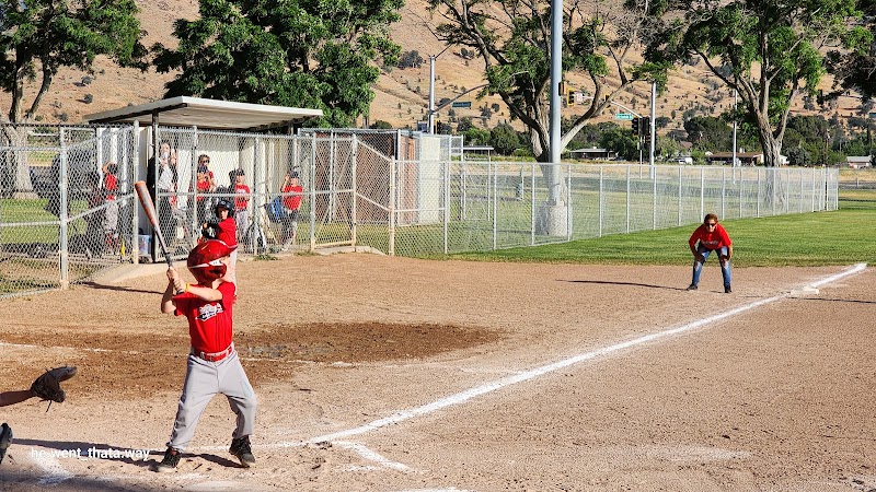Kern Valley Dog Park - Lake Isabella, CA
