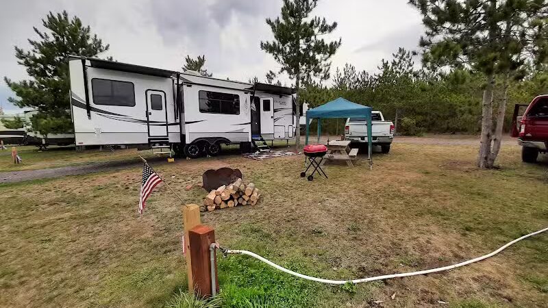 Lake Linden Park - Lake Linden,