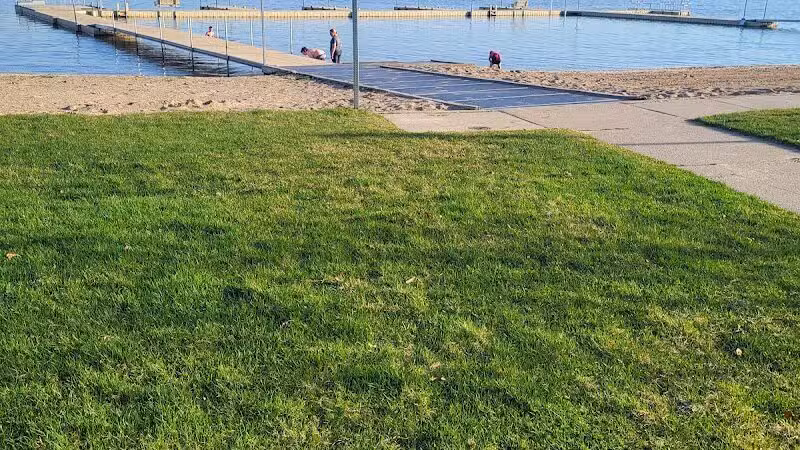 Lake Odessa Municipal Beach - Lake Odessa,