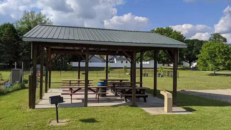 Ruby Wiseman Memorial Park - Lakeview,