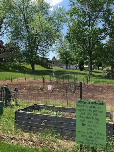 Ruby Wiseman Memorial Park - Lakeview,