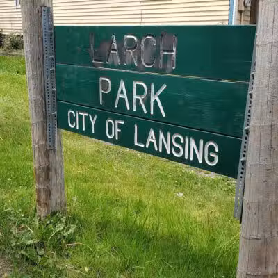 Larch Park - Lansing,